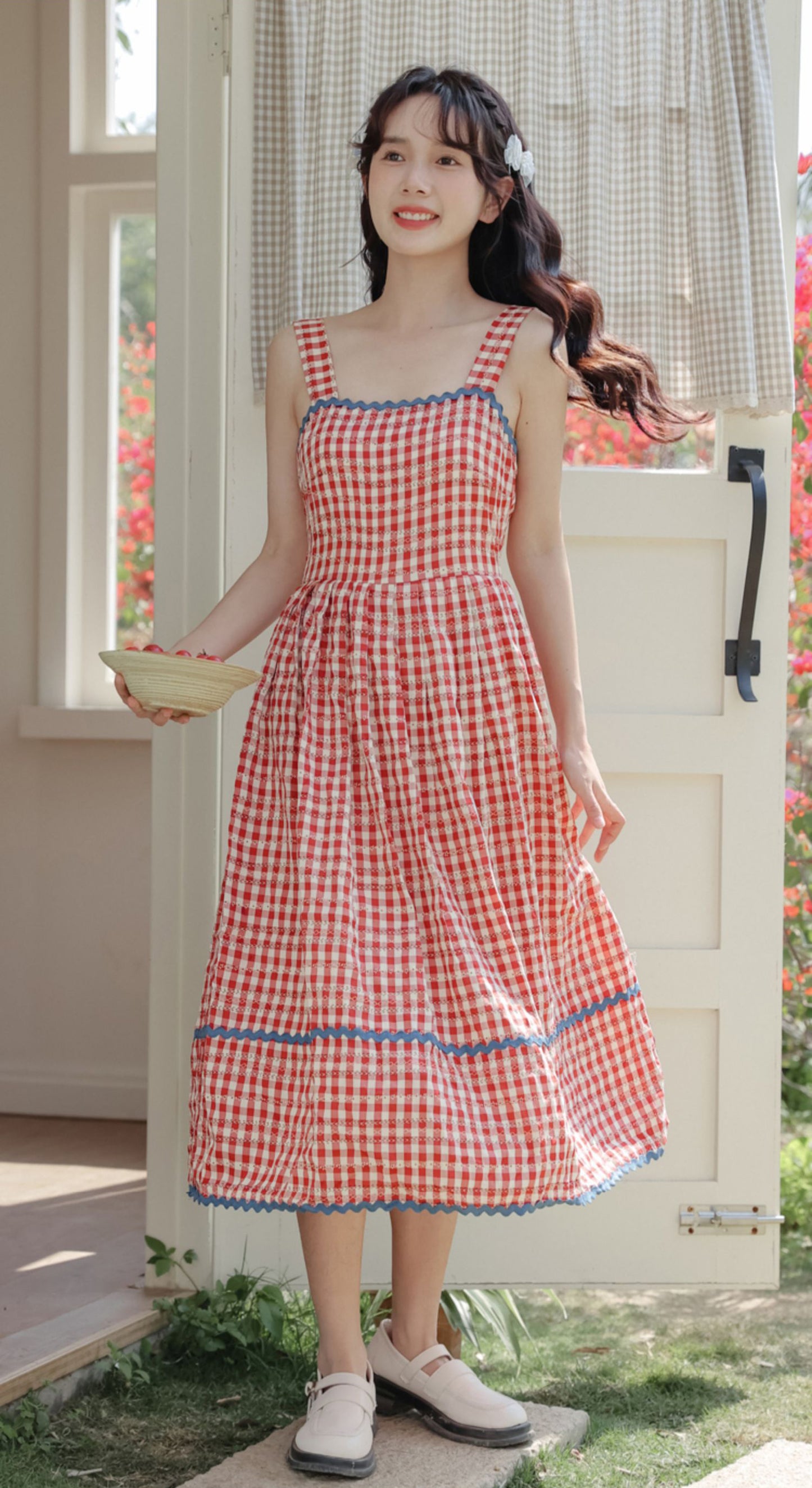 Daisy Chain Gingham Midi Dress (Red)