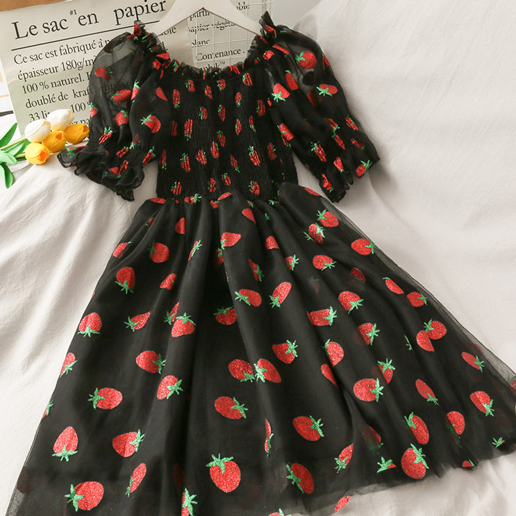 strawberry dress black 