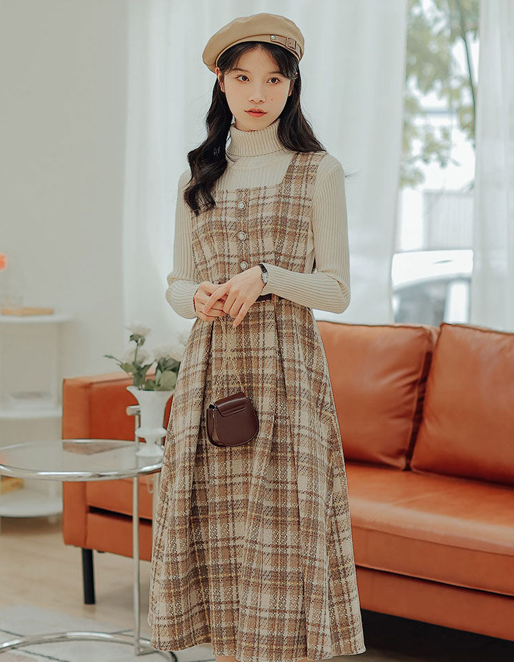 Latte Plaid Pinafore Dress (Khaki)