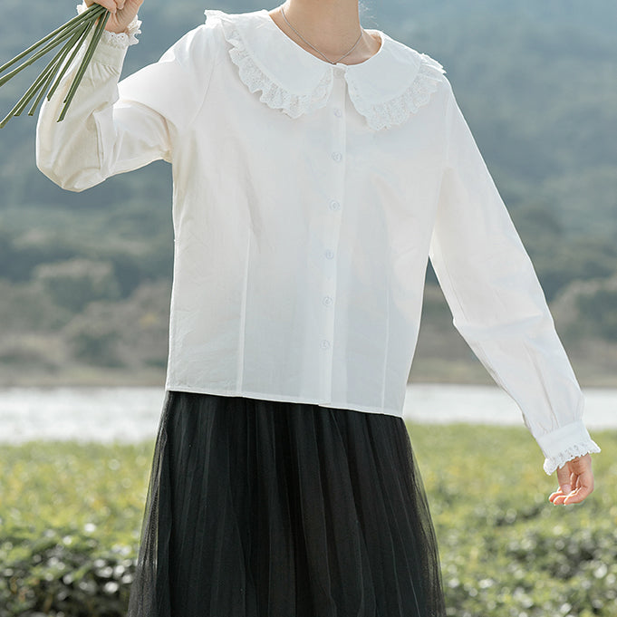 White blouse with sales peter pan collar