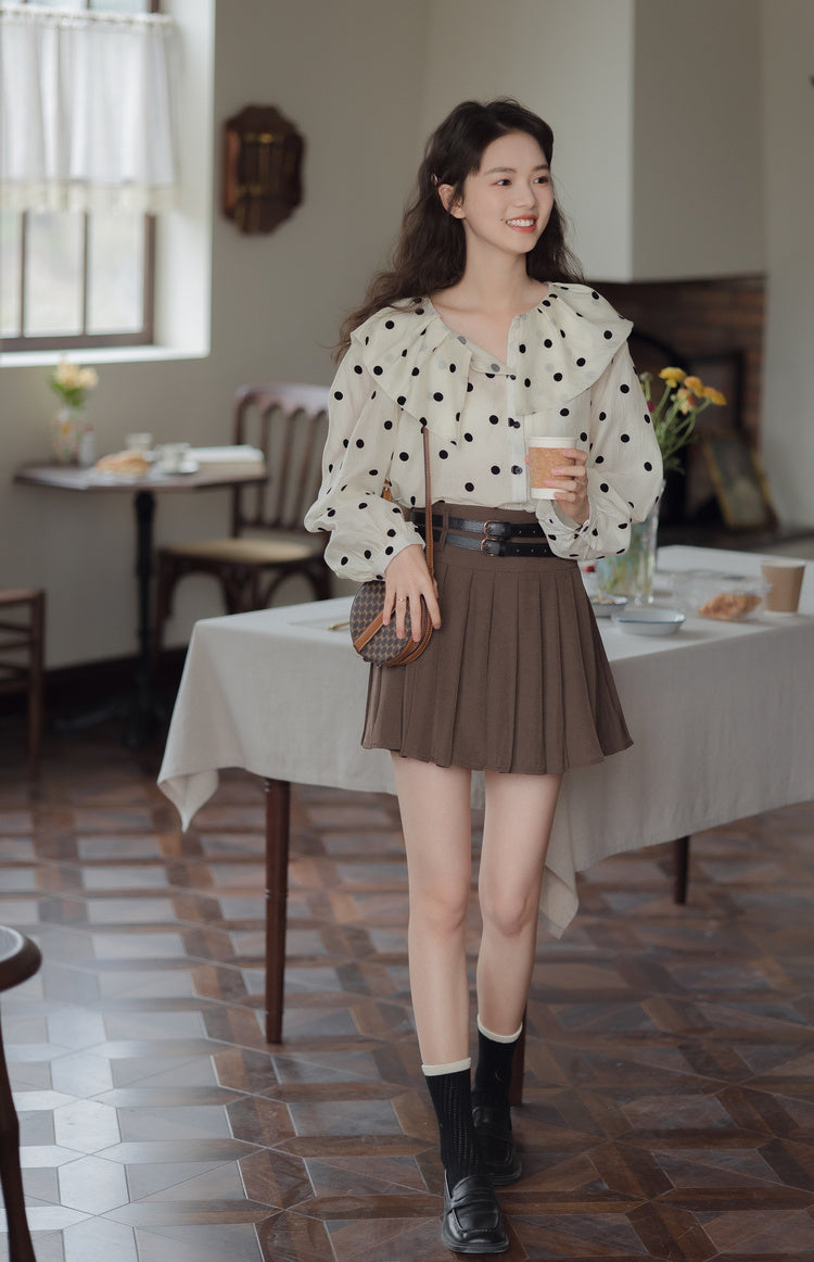 Black spot clearance pleated mini skirt