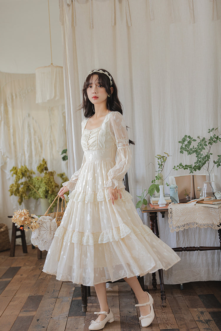 Ethereal Dreams Midi Dress (White) M