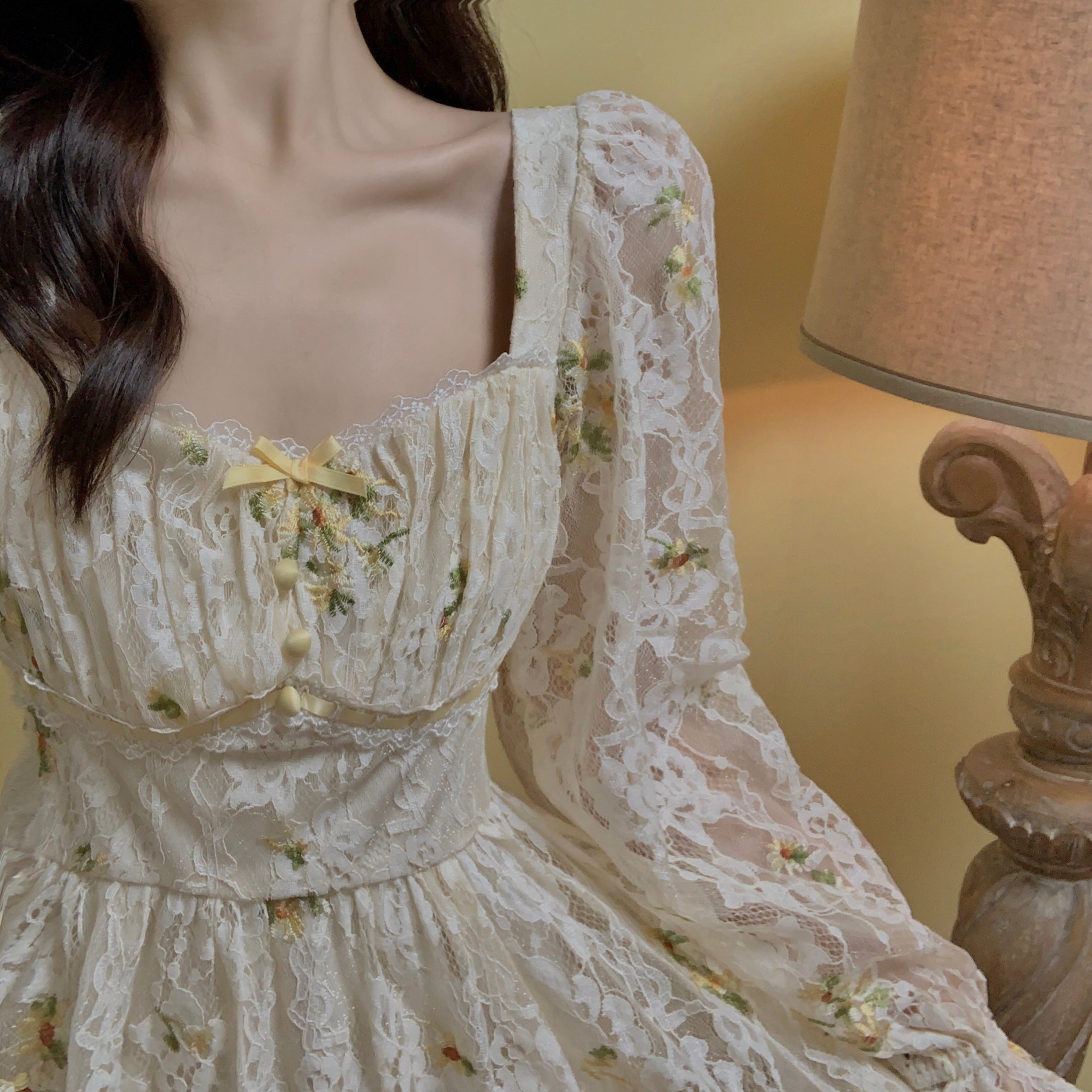 Daisy Lace Midi Dress (Cream) – Megoosta Fashion