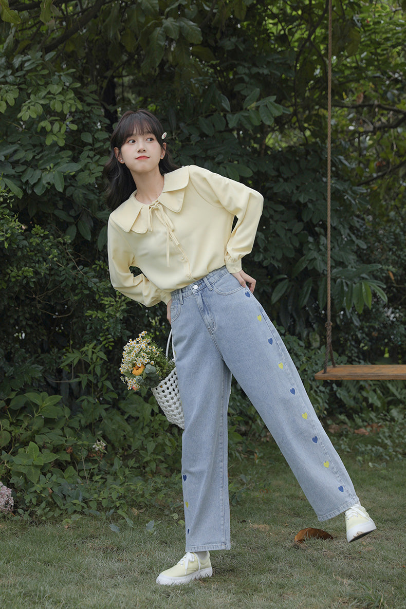 Megoosta Fashion Peek-A-Boo Embroidered Jeans (Light Denim) 27