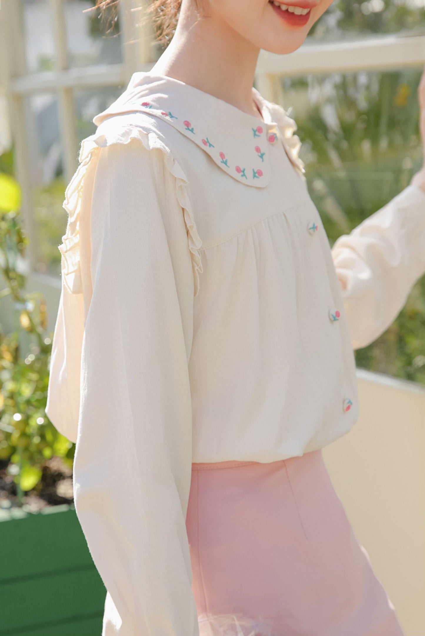 Budding Blossoms Embroidered Blouse (2 Colors)