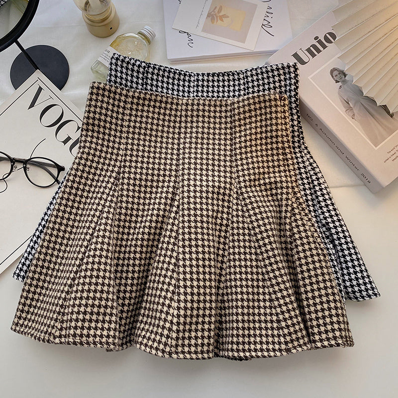 Houndstooth Twirl Skirt (2 Colors)
