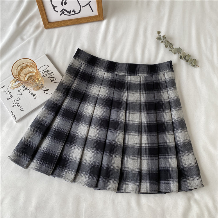 Pleated plaid clearance mini skirt 5t