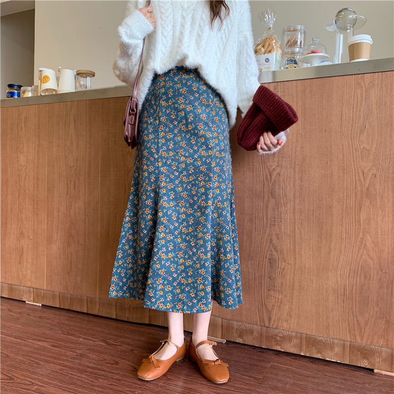 Corduroy Ditsy Floral Midi Skirt (3 Colors)