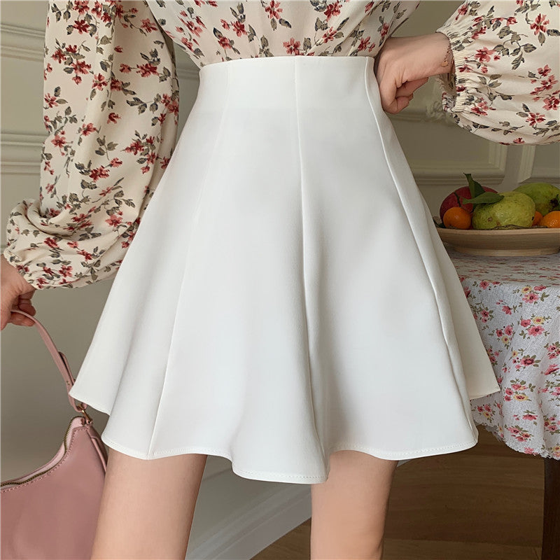 White mini 2025 circle skirt