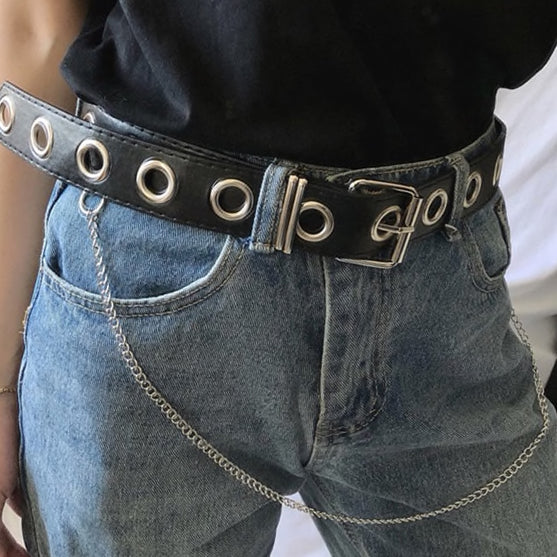 Eyelet Belt with Chain (Black)